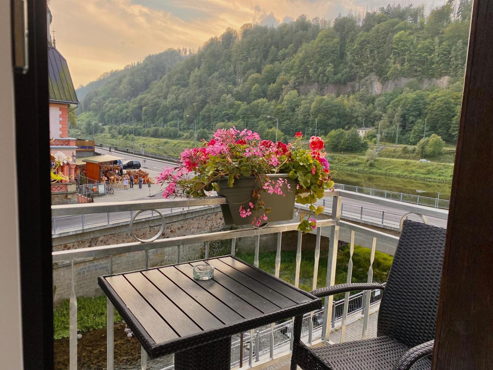 Hotel Labe Hřensko Zewnętrze zdjęcie